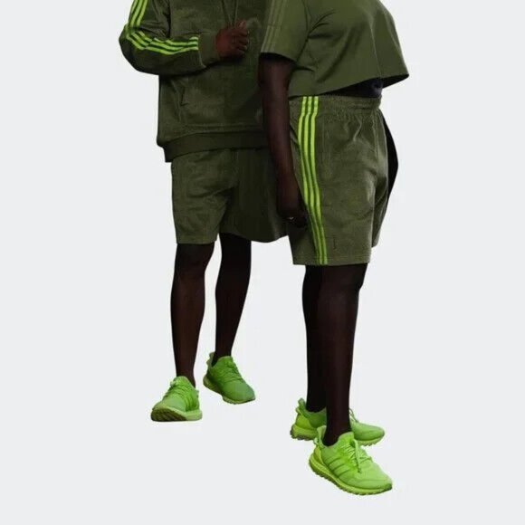 Adidas Ivy Park Gender Neutral Wild Pine Corduroy Shorts HC6021 - Picture 1 of 3